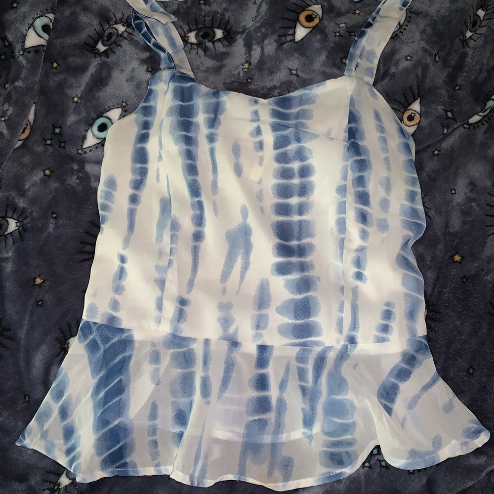 Cute top!